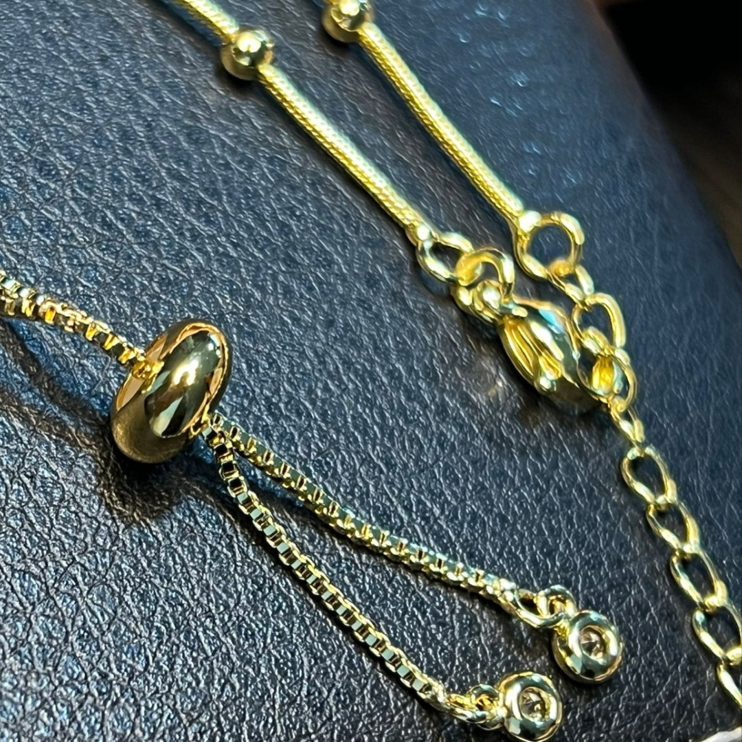 Aura de Amor – Set de Collar y Pulsera con corazón en rodio bañado en oro