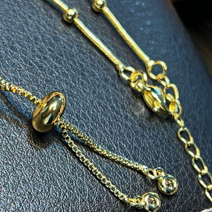 Aura de Amor – Set de Collar y Pulsera con corazón en rodio bañado en oro